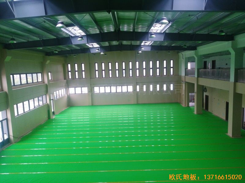 上海嘉定區大居小學(xué)體育地板鋪設案例