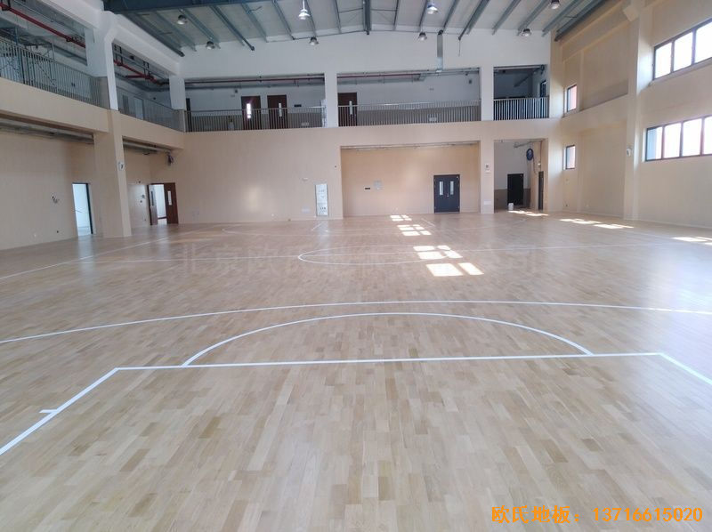 上海嘉定區大居小學(xué)體育地板鋪設案例
