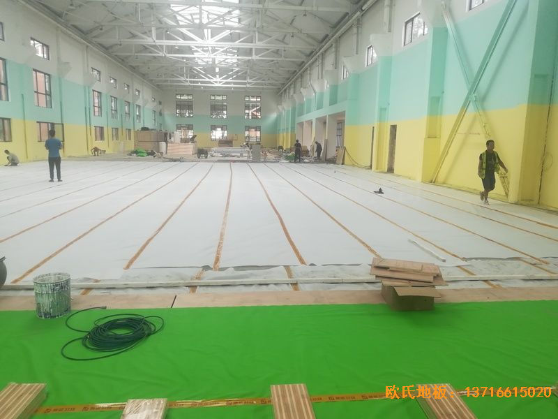 鄭州中原區酷康籃球館運動(dòng)木地板鋪裝案例