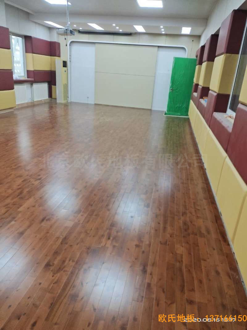 北京中國礦業(yè)大學(xué)附屬中學(xué)運動(dòng)地板鋪裝案例