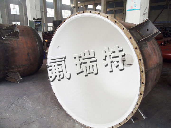 鋼襯塑儲(chǔ)罐、反應(yīng)釜