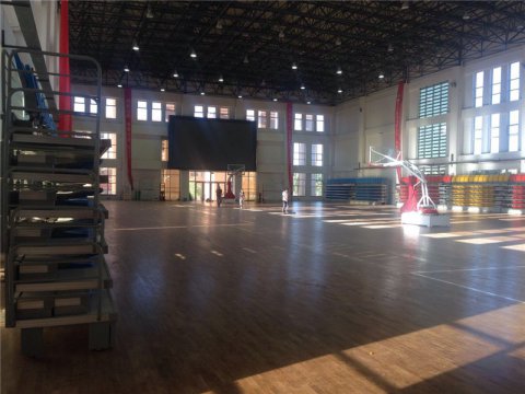 室內體育館運動(dòng)木地板 價(jià)格多少錢(qián)一平米