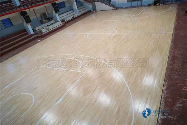 用什么籃球木地板廠(chǎng)家報價(jià)