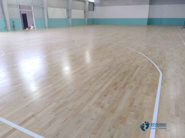有哪些籃球館地板廠(chǎng)家報價(jià)