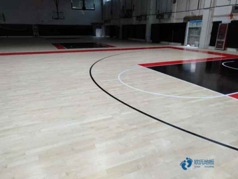 中等體育運動(dòng)地板施工方案