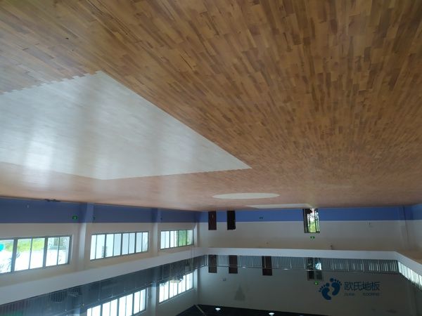 松木籃球場(chǎng)木地板怎么保養