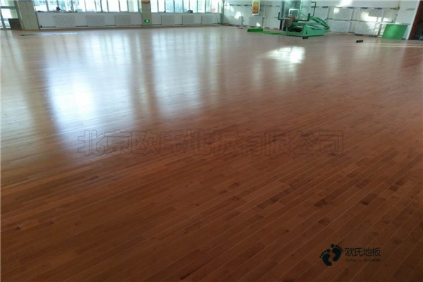 運動(dòng)木地板施工照片3