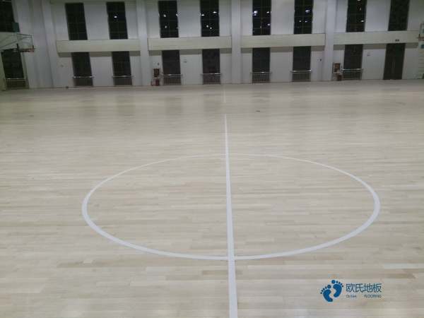 校園運動(dòng)籃球木地板價(jià)格便宜