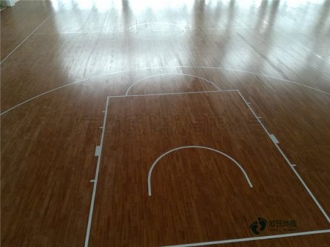 籃球館運動(dòng)木地板施工流程