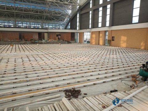 普通運動(dòng)籃球木地板報價(jià)單