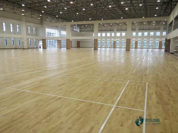 運動(dòng)木地板安裝哪家好2