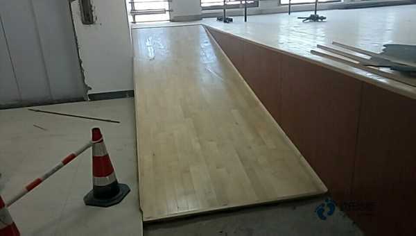 運動(dòng)木地板施工周期2