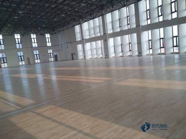 25厚運動(dòng)體育地板哪些牌子好2
